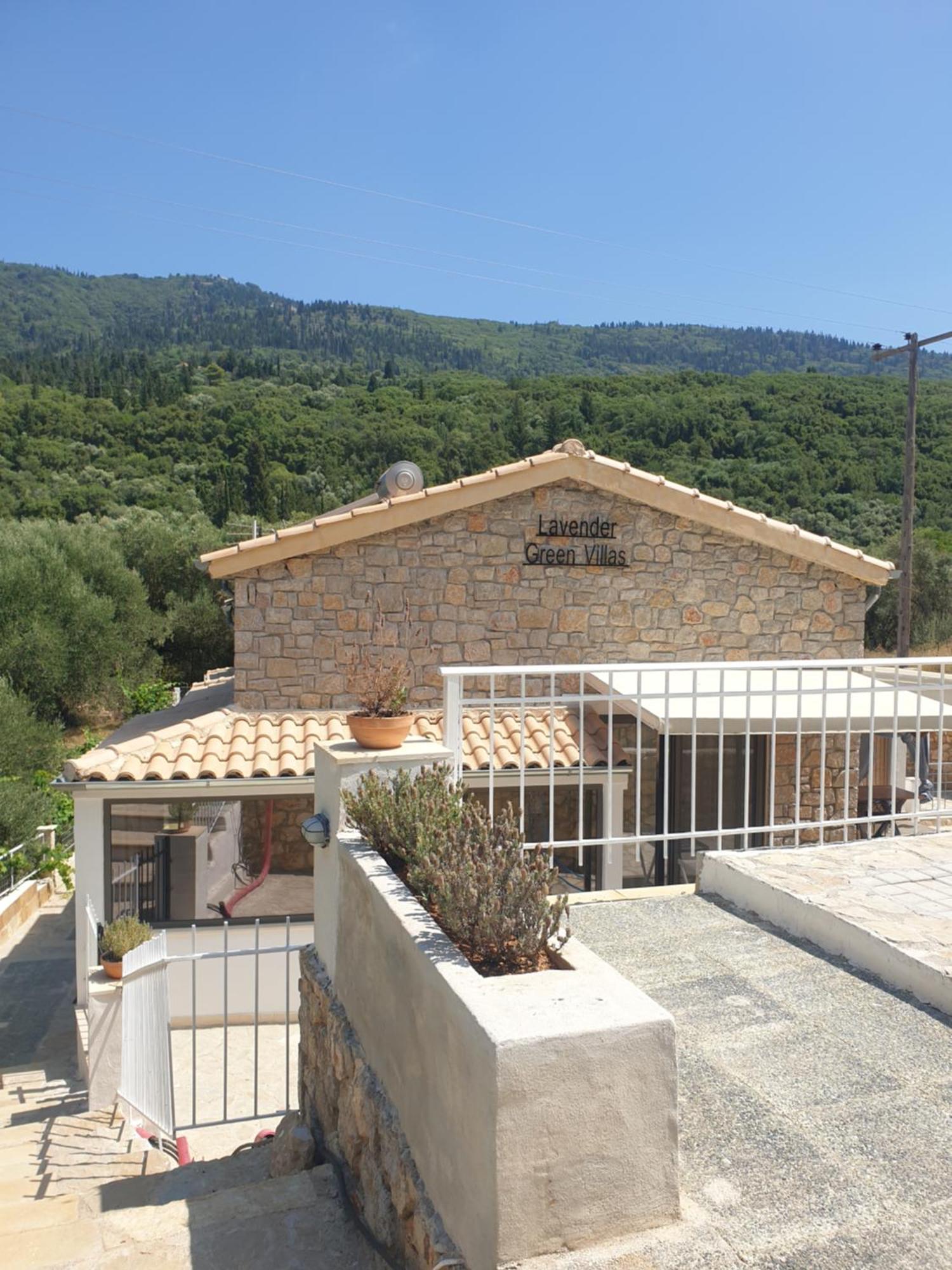Lavender Green Villas Áyios Nikítas Esterno foto